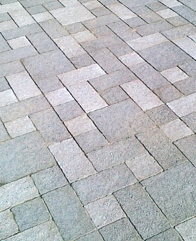 Тротуарная плитка Ретро 60 мм промыв гранит серый БЕТТЕКС (11,35м2) в ряду 0,95м2