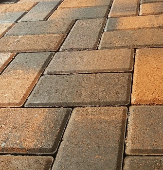 Брусчатка 40х100х200 нов гранит сахара БЕТТЕКС (15,12м2) в одном ряду 1,08м2