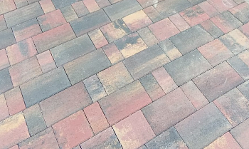 Тротуарная плитка Новый город Яшма, гладкая САПФИР (40 мм) (в поддоне 18,5м2 в ряду 0,92м2)