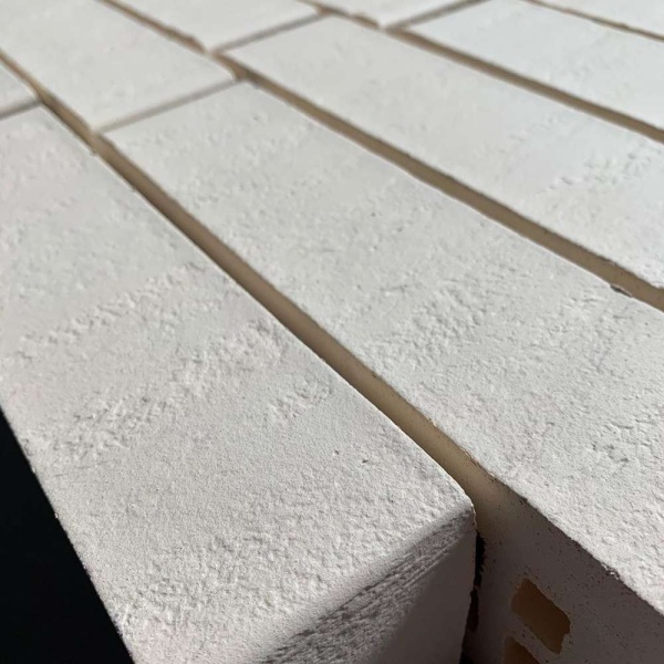 Кирпич керамический Старый Оскол 1НФ Белый Долонит М-175 (480 шт)